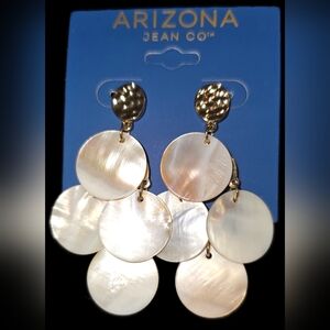 Shell Earrings